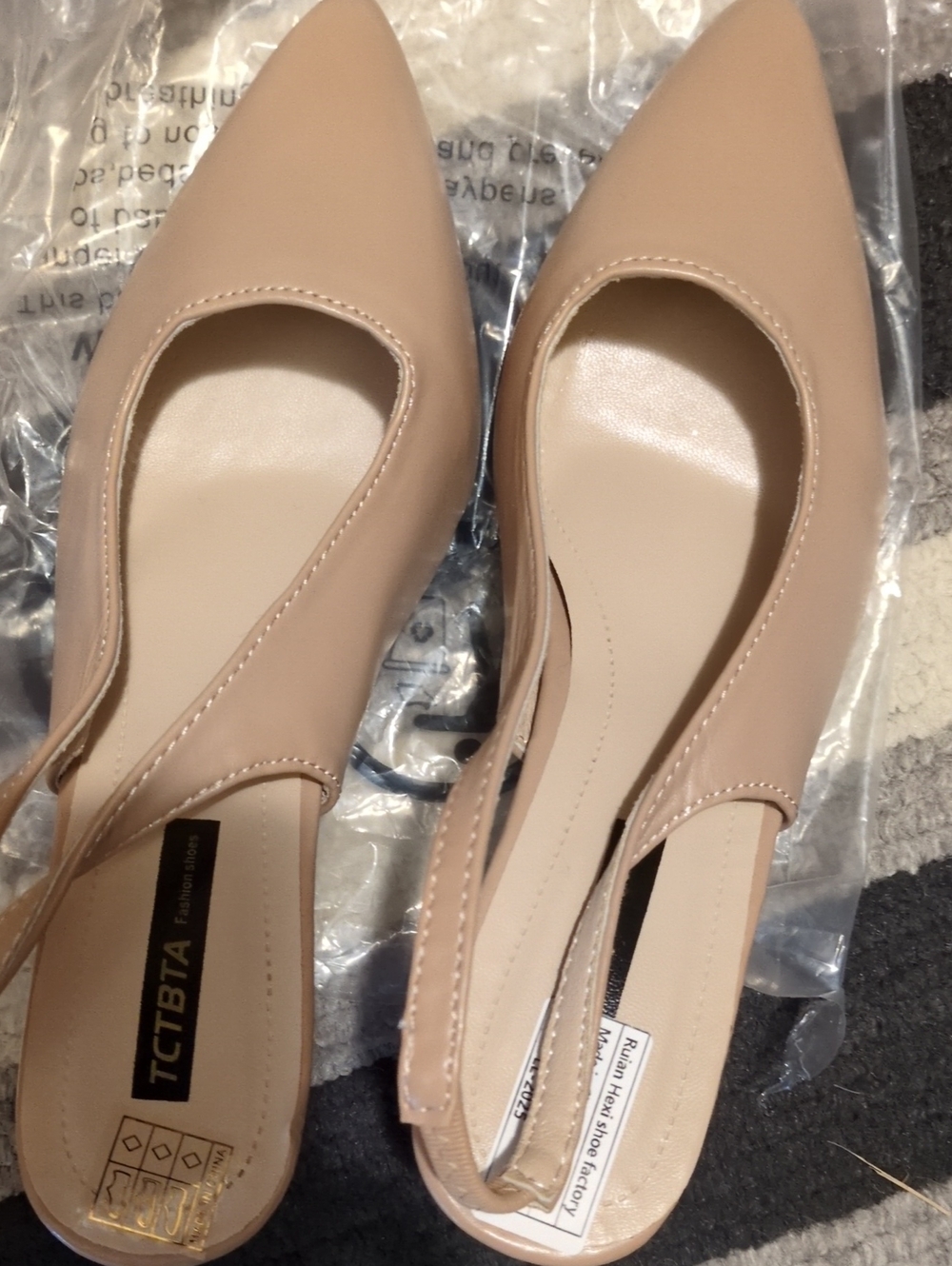 Women's Pointed Slingback Heels in Nude